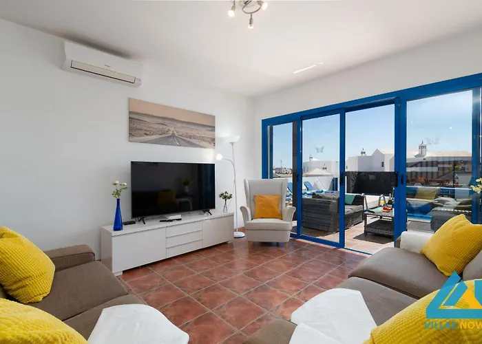158 - Elana Presented By Now Ltd Villa Playa Blanca (Lanzarote)